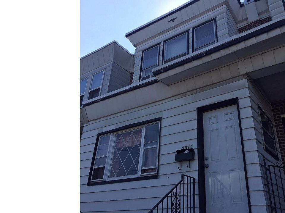 1st image of 2072 Wilmot St