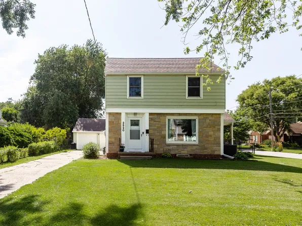 2520 49th St, Des Moines, IA 50310