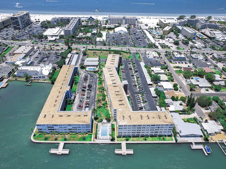 1st image of 5575 Gulf Blvd #323-1