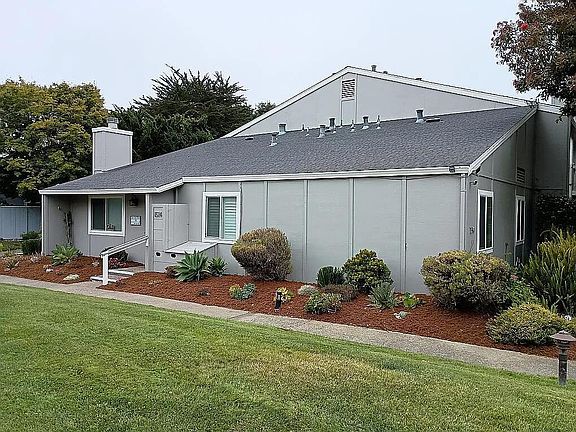 2nd image of 1514 Dolphin Dr #1514