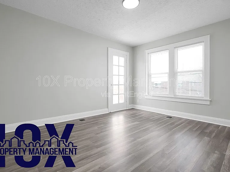 864 Fairwood Ave — Photo 16