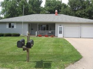 503 E Buchanan Ave, Fairfield, IA 52556
