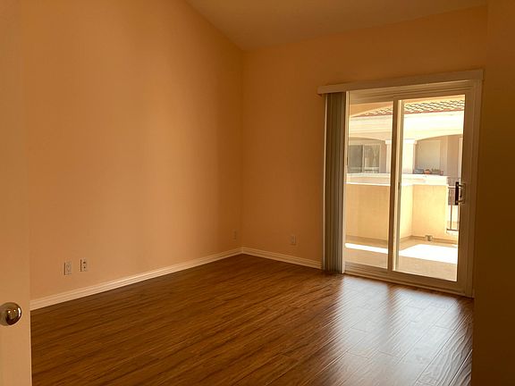 5th image of 2511 Apple Ave Unit E