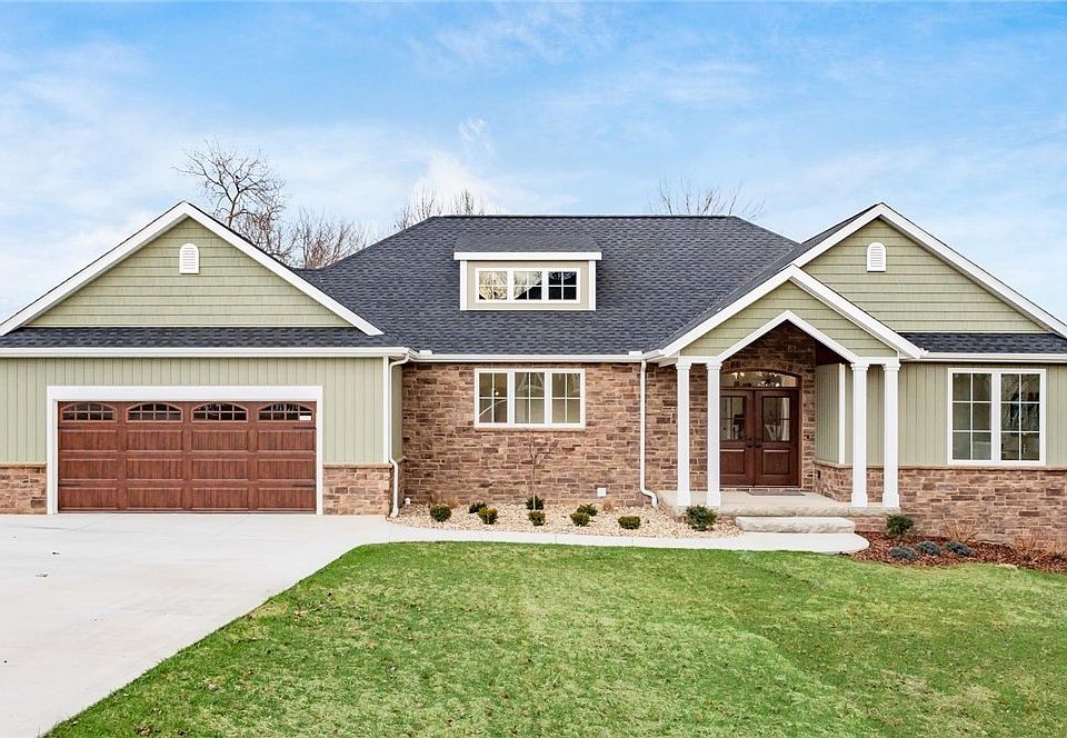 1st image of 3740 Greenbriar Dr