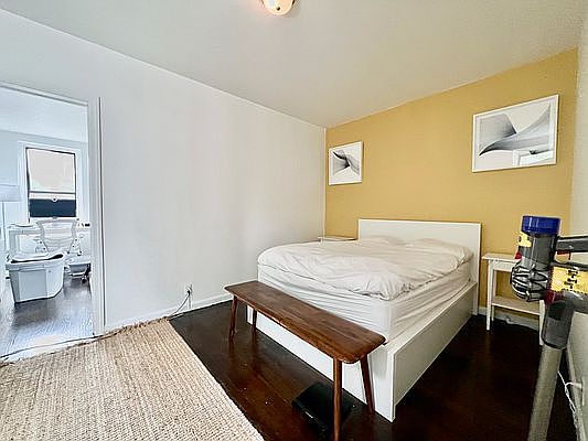 4th image of 720 Degraw St APT D3