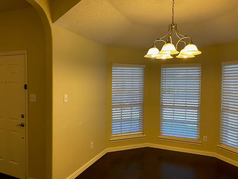 9909 Carter Dr — Photo 9
