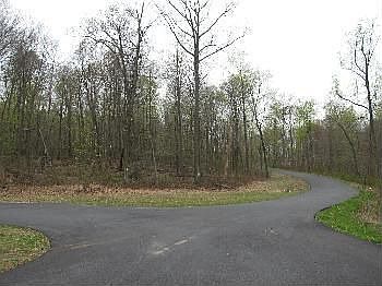 2nd image of 8 Vestral Dr
