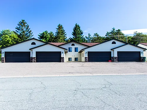 2804 Edgewood Dr SW #4 Photo 1