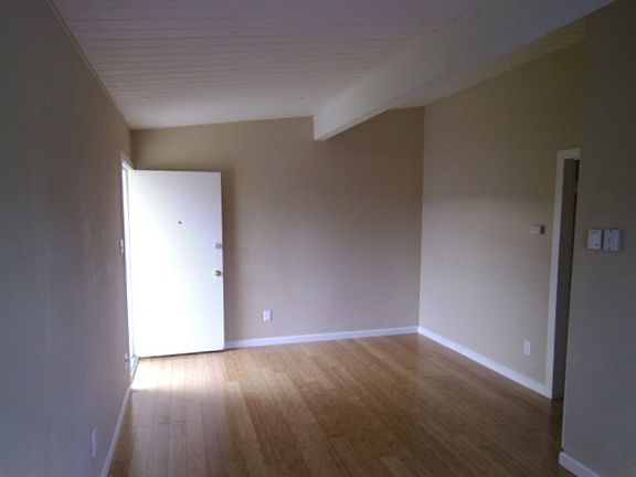 4th image of 704-708-712 N D St #704D