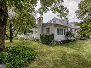 691 Woodbourne Rd, Langhorne, PA 19047