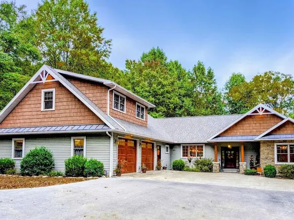 194 Titan Rd, Saxton, PA 16678