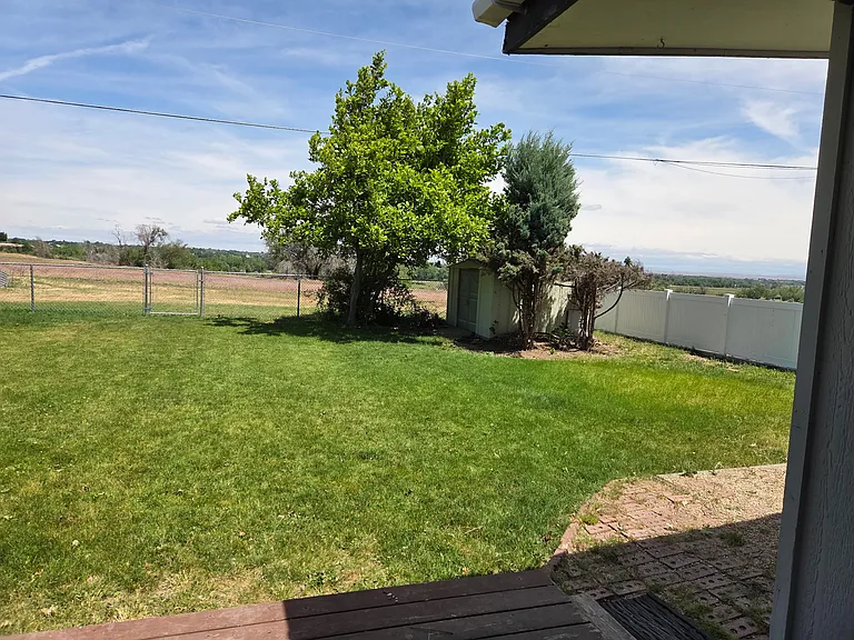 2215 Terrace Dr — Photo 26