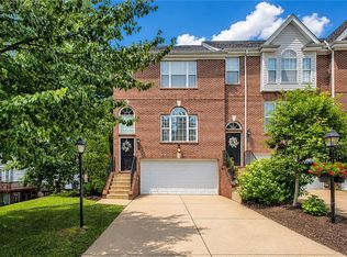 7010 Crider Rd, Mars, PA 16046