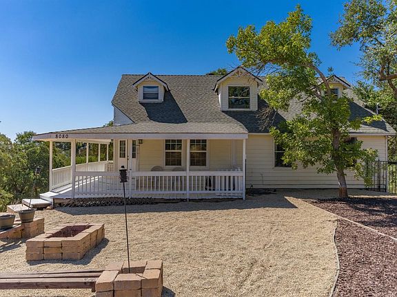 2nd image of 8080 Baldwin St