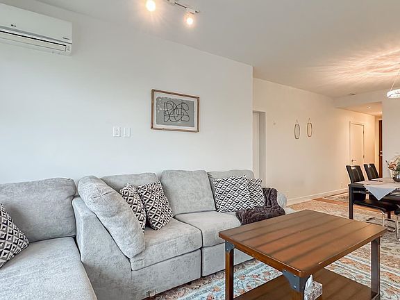 3rd image of 4867 Cambie St #50
