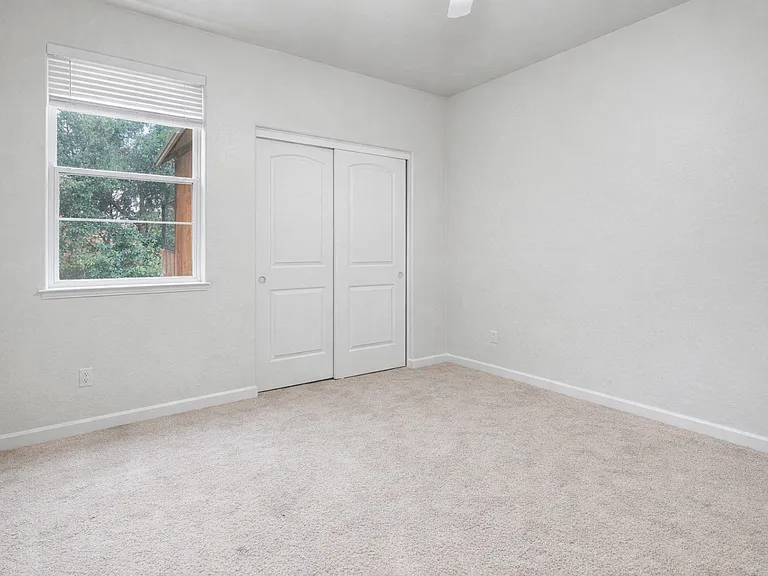 4820 E Virginia Ave #A — Photo 13
