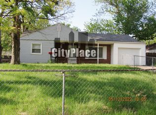 6174 E Raleigh Dr, Indianapolis, IN 46219