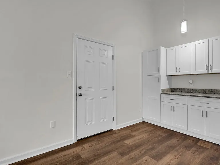 133 Hampton Club Dr #3 — Photo 5