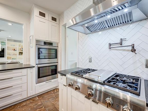5th image of 2800 Rainforest Ct