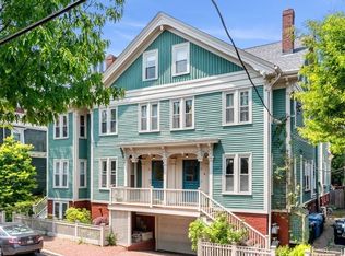33 Antrim St #A, Cambridge, MA 02139