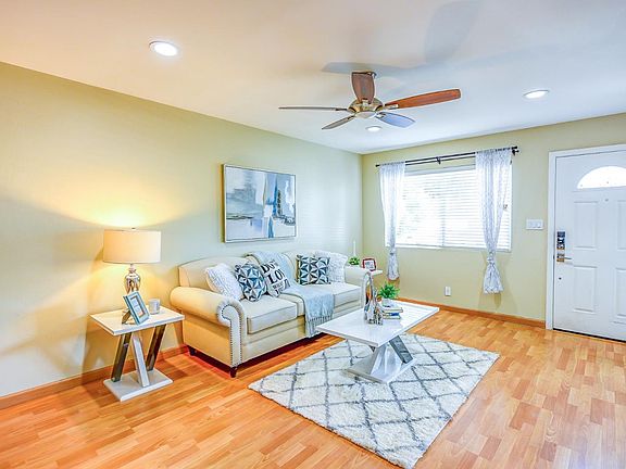 2nd image of 310 San Petra Ct APT 2