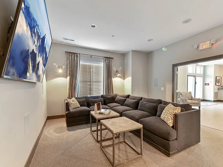 Austin Place Apartments — Photo 19