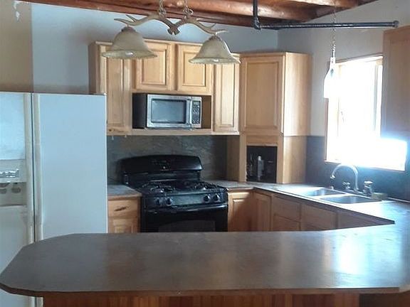 4th image of 2722 Blackberry Ln