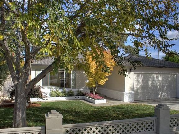 2nd image of 163 Santiago Ave