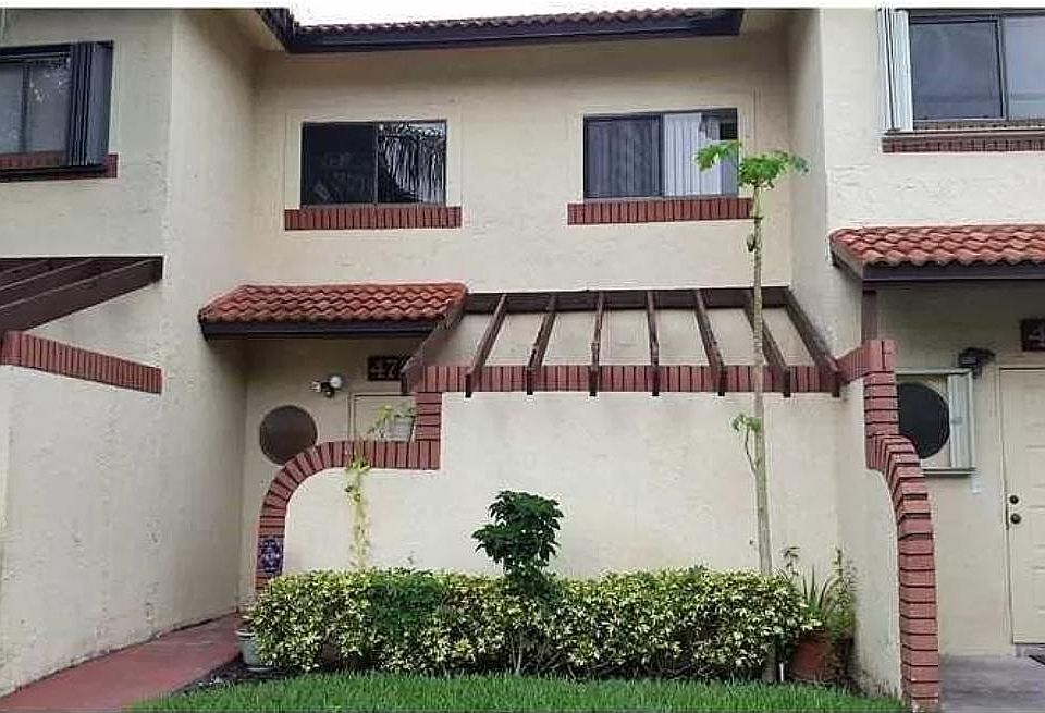 1st image of 4725 NW 90th Ave