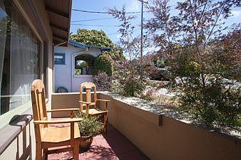 Front Porch :: 4423 Moraga Avenue