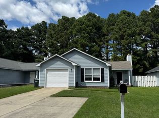 1116 Hoke Loop Rd, Fayetteville, NC 28314