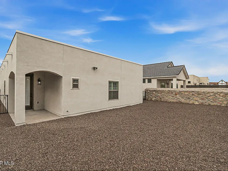 13106 Kington Ave — Photo 2