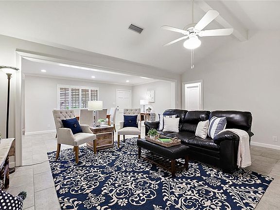 4th image of 8614 Stillwood Ln