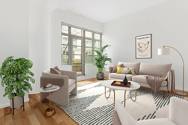 Sold by Modern Spaces | media 3