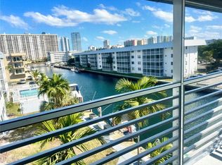 3750 NE 170th St #E-406, North Miami Beach, FL 33160