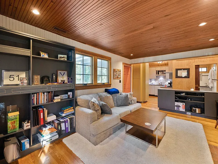 803 Woodland Ave #A — Photo 3