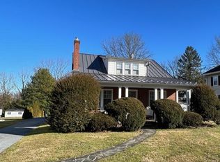 37 S Duke St, Millersville, PA 17551