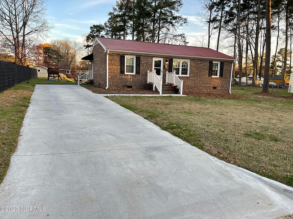 1st image of 1403 W Chaloner Drive