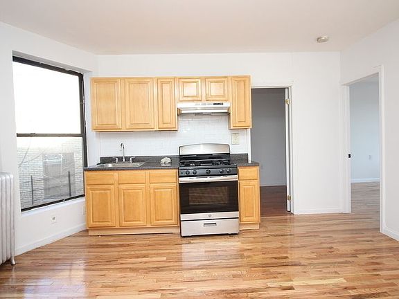 3rd image of 1633 Nostrand Ave #3C