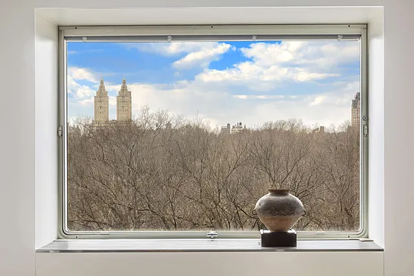 Sold by Stribling | media 3