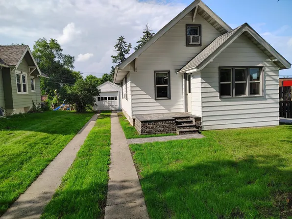 613 E Vernon Ave, Fergus Falls, MN 56537
