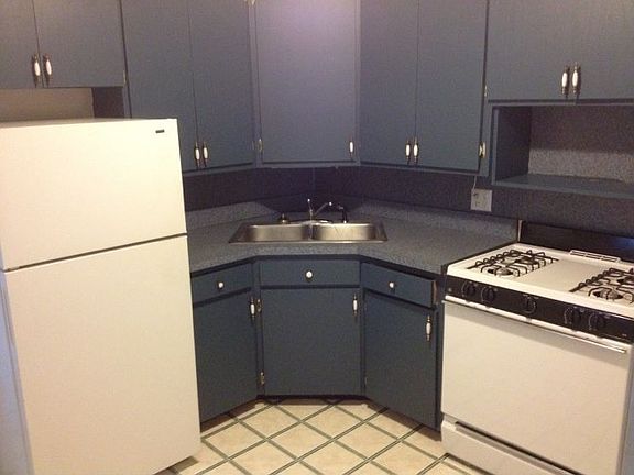 3rd image of 30075 Tennessee St