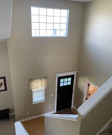 3rd image of 109 E Sandpiper Ln