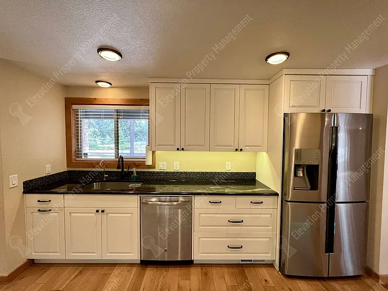 61121 Echo Hollow Rd — Photo 7