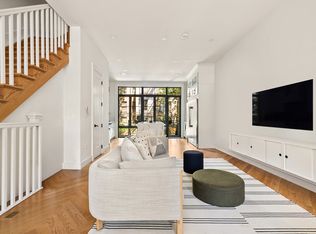 153 Monroe St #2, Brooklyn, NY 11216