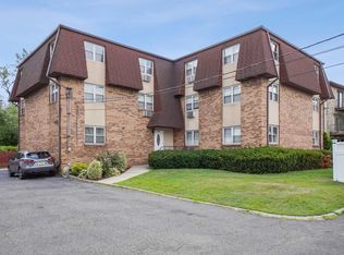 1138 Farm Rd #G, Secaucus, NJ 07094