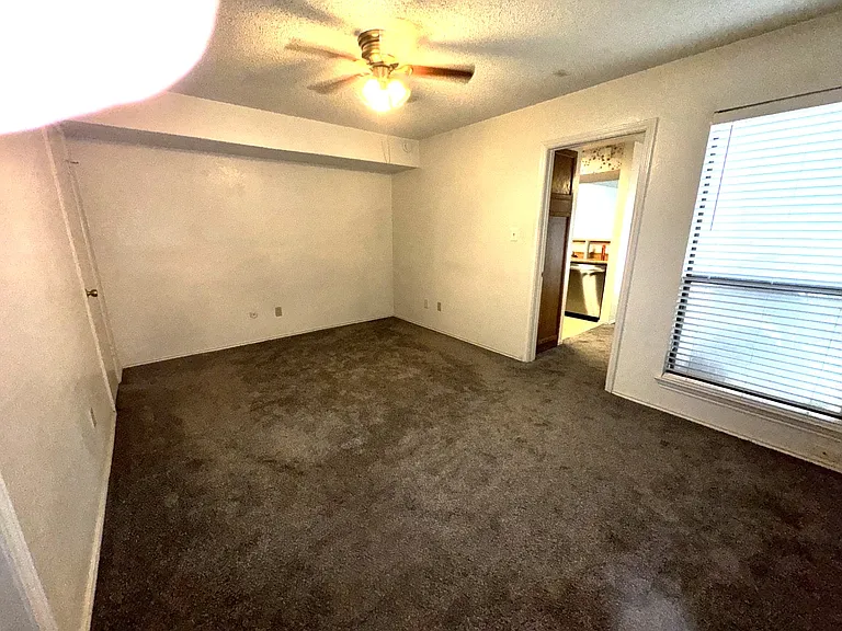 2300 Balsam Dr #G102 — Photo 11