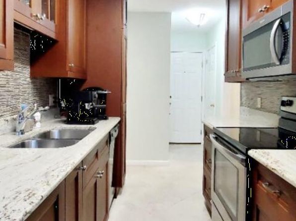 501 E Bay Dr APT 1701