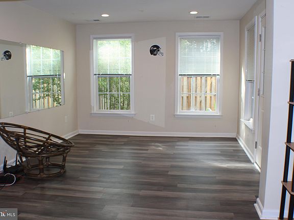 5th image of 145 Pittman Ct