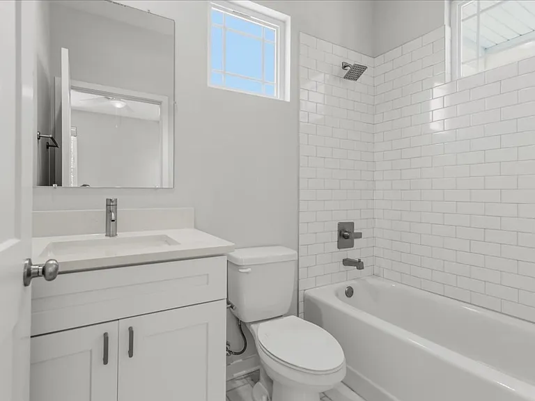 516 SW 7th Pl — Photo 25